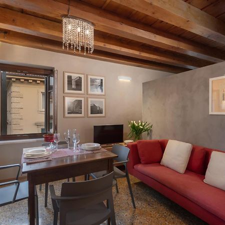 Residenza Roccamaggiore Βερόνα Εξωτερικό φωτογραφία