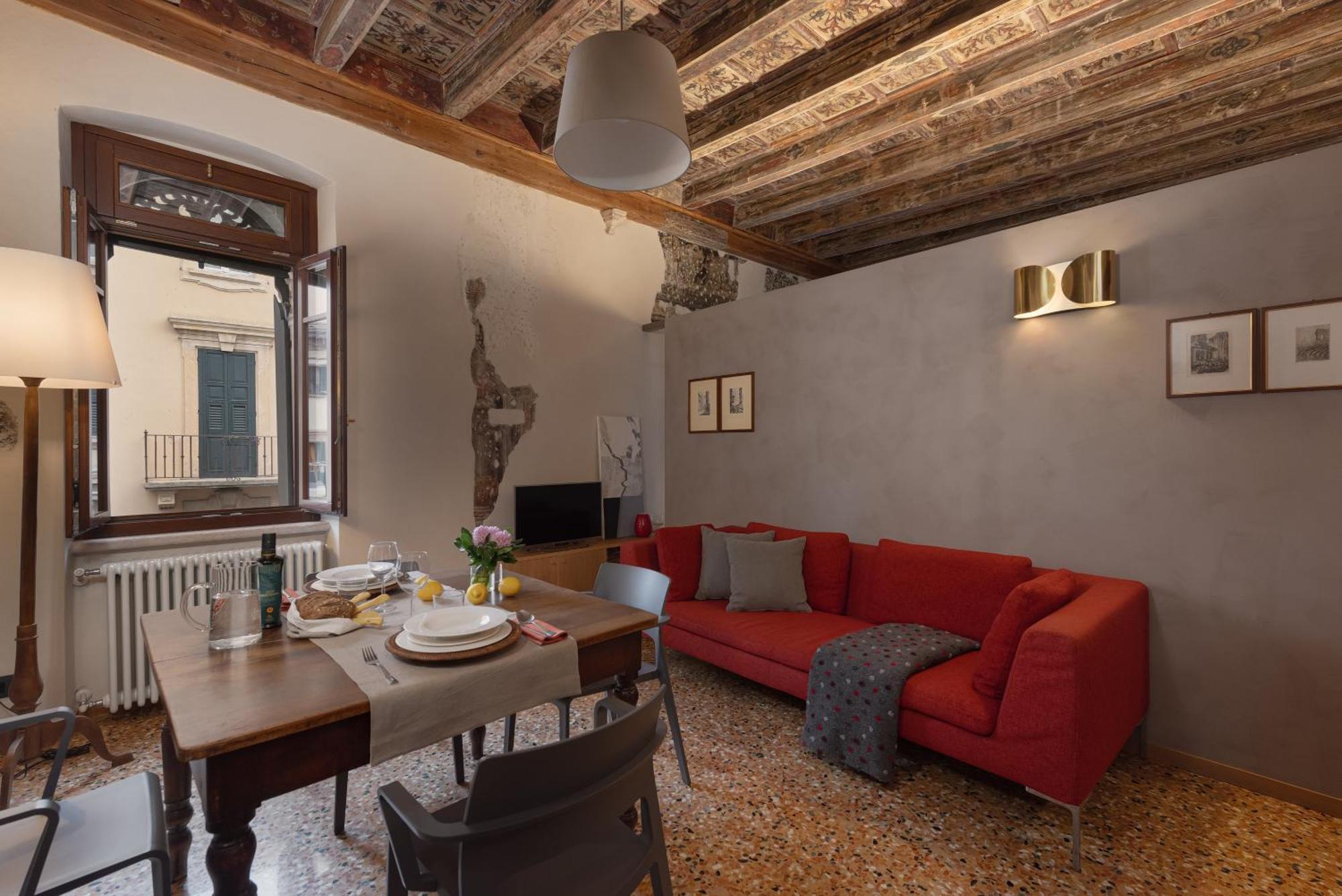 Residenza Roccamaggiore Βερόνα Εξωτερικό φωτογραφία