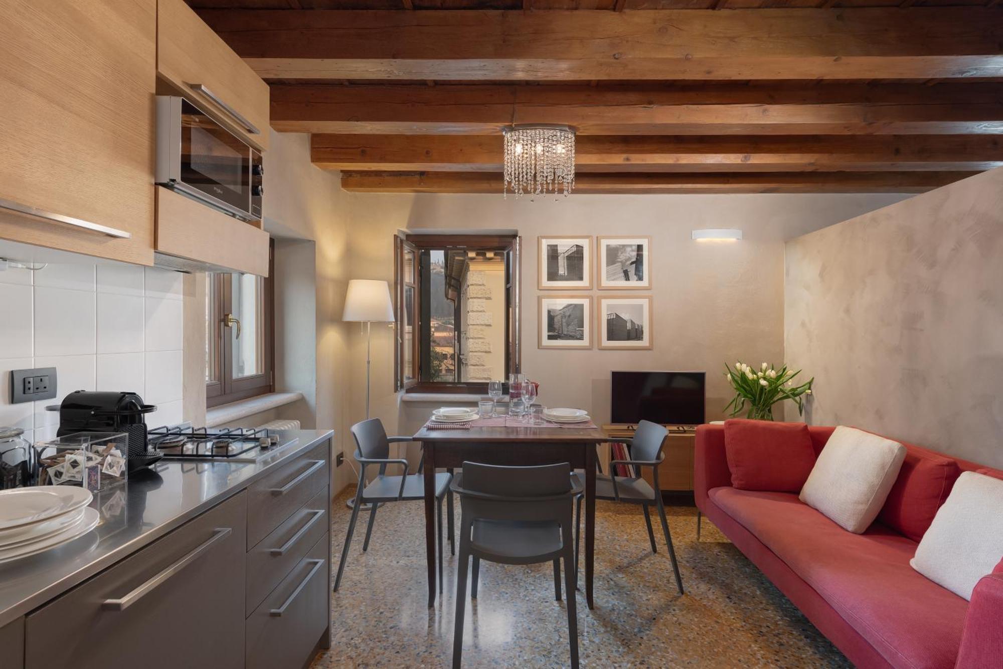 Residenza Roccamaggiore Βερόνα Εξωτερικό φωτογραφία