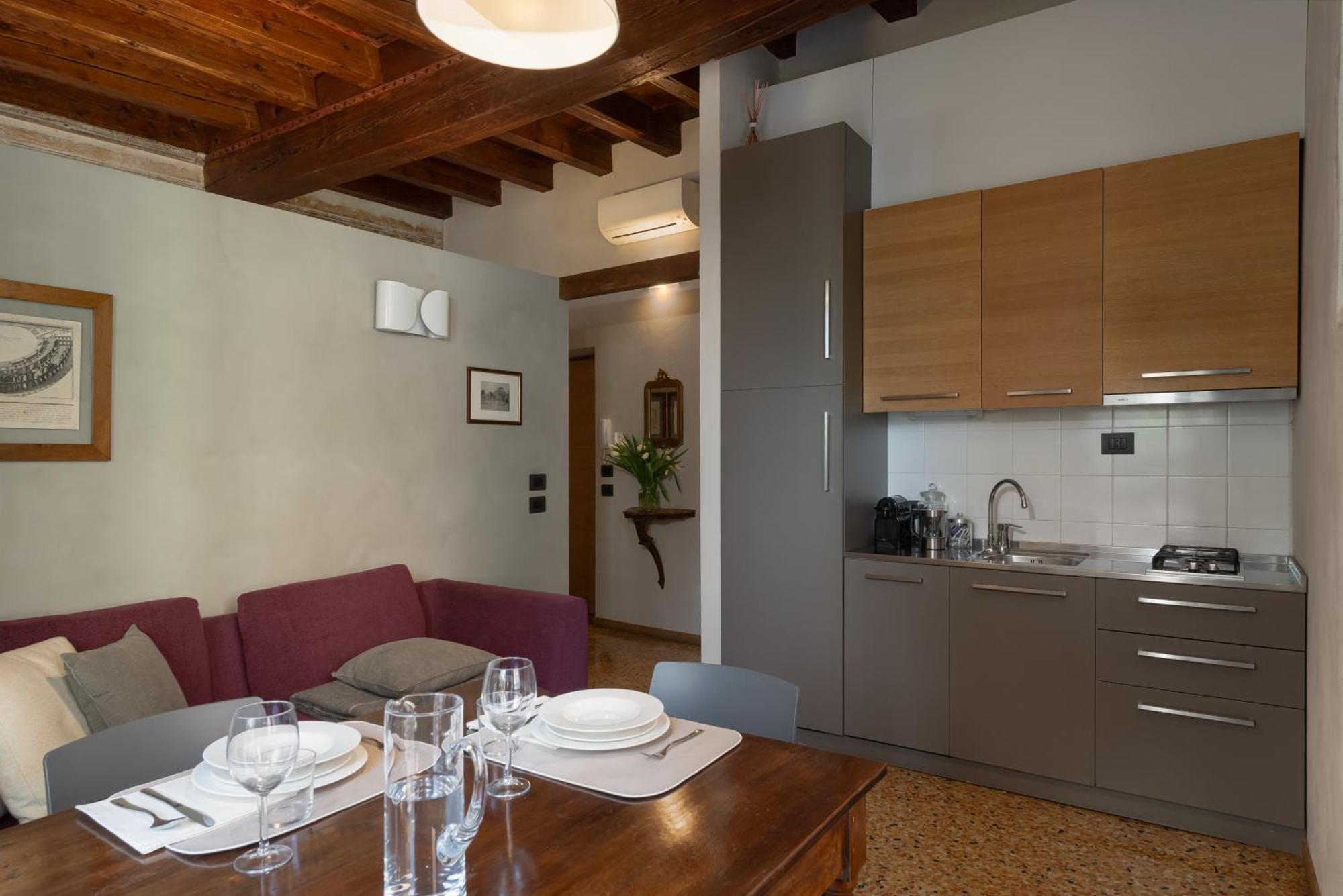 Residenza Roccamaggiore Βερόνα Εξωτερικό φωτογραφία