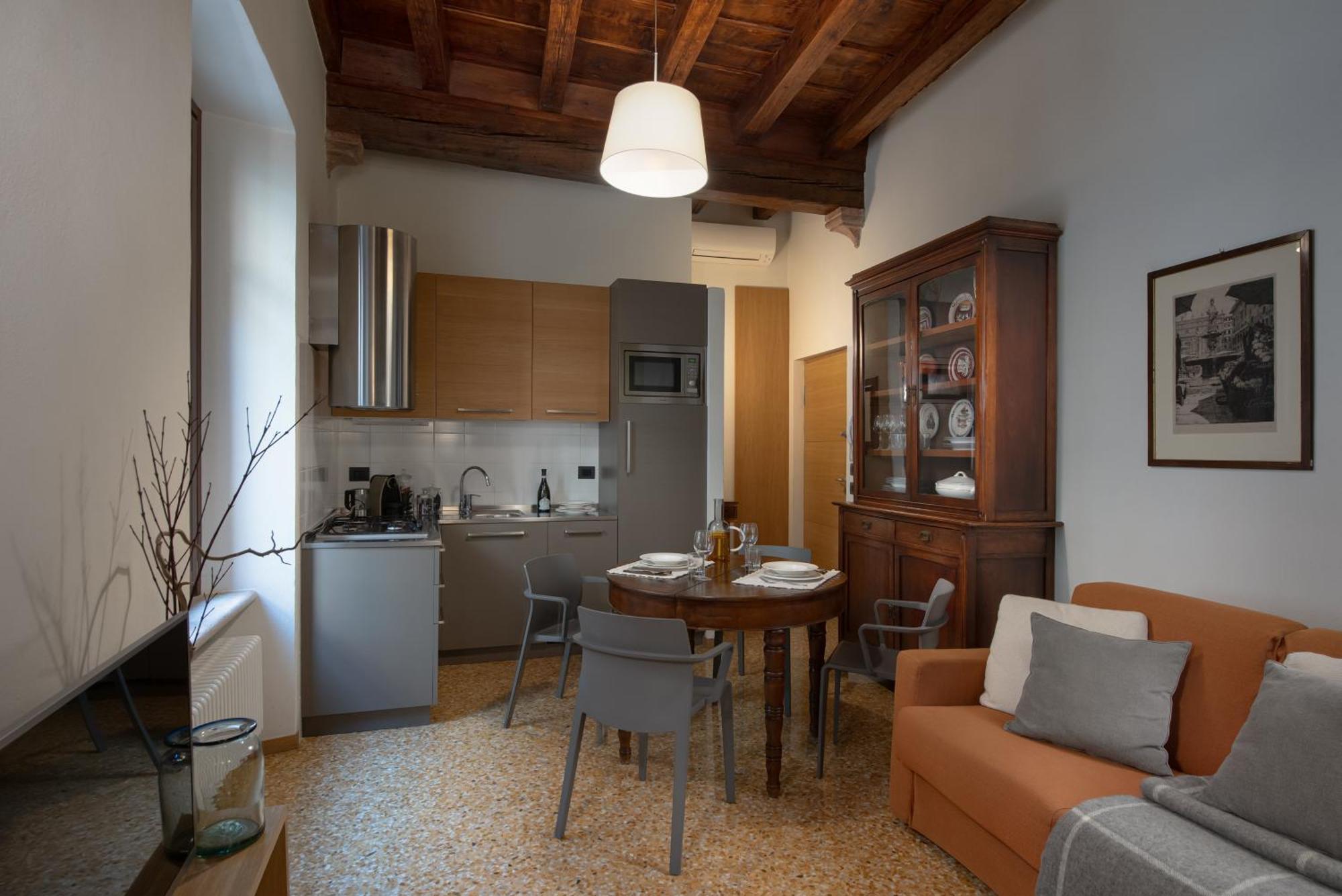 Residenza Roccamaggiore Βερόνα Εξωτερικό φωτογραφία