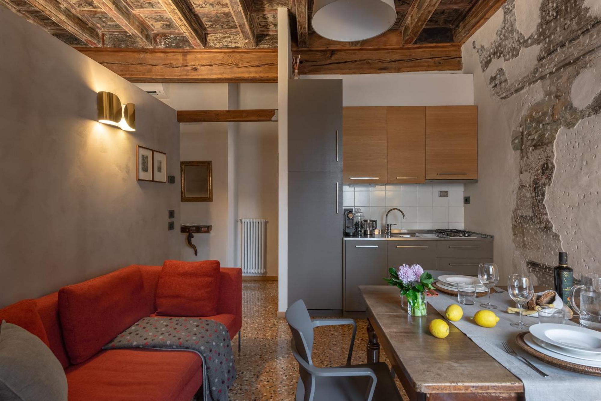 Residenza Roccamaggiore Βερόνα Εξωτερικό φωτογραφία